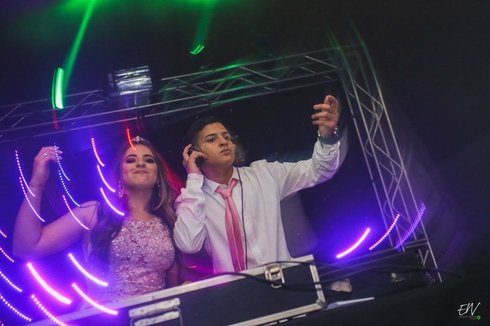 Fotografia de 15 Anos de Gêmeos em Navegantes - Nicoly e Vitor