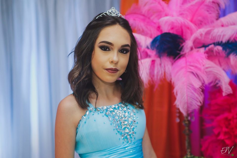 Fotografia Aniversário de 15 anos na ASPMN em Navegantes - Ana Júlia