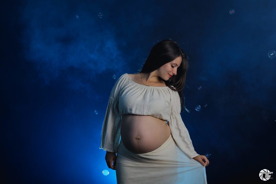 Fotografia Gestante em estúdio - Talia